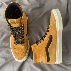 Vans Sk8-hi XL Pig Suede Size 9.5 Mens